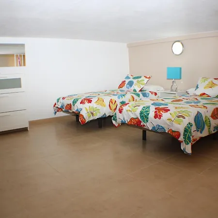 Anju Bravo Apartment *