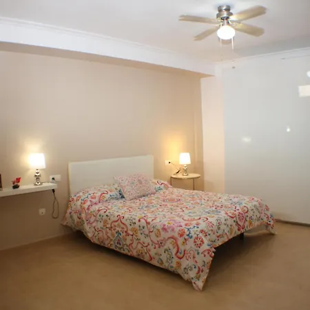 Anju Bravo Apartment *